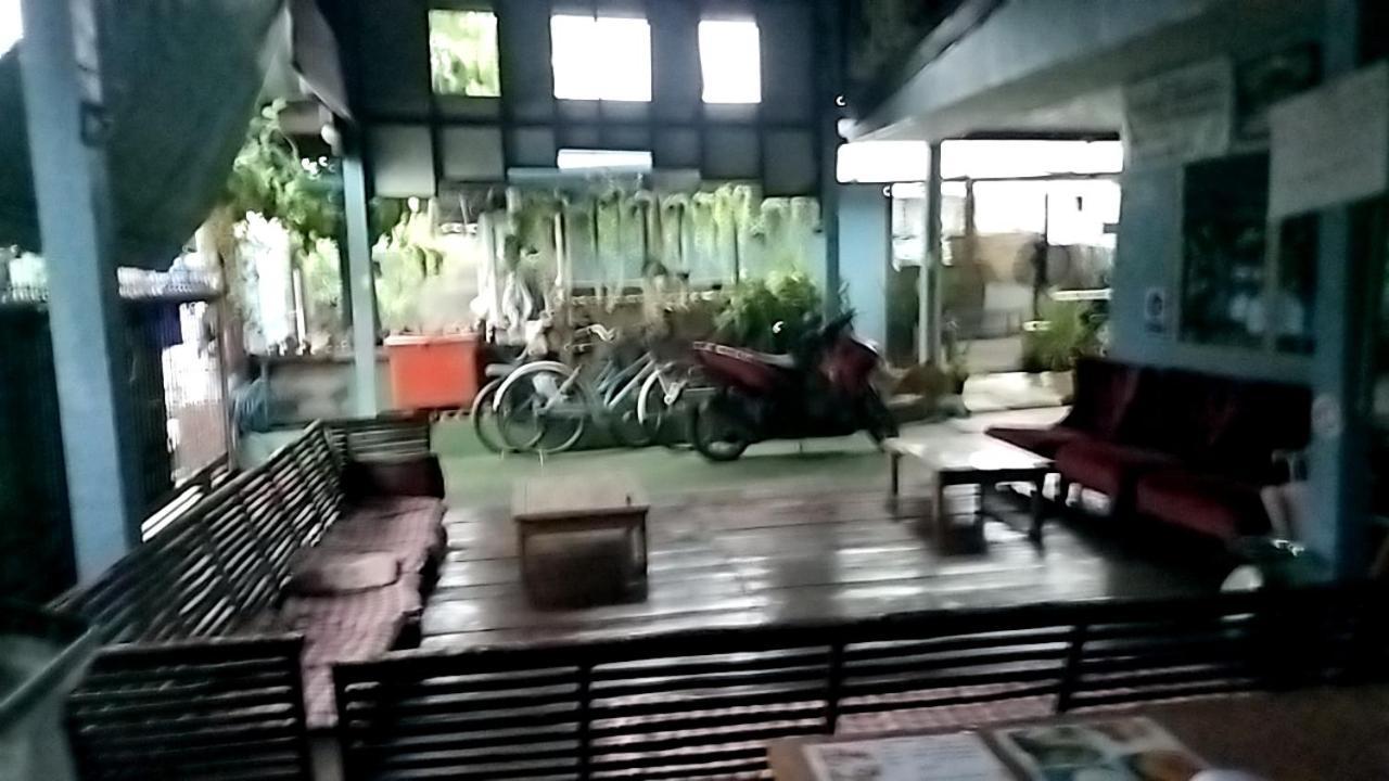Canaan Guesthouse Kanchanaburi Exterior foto